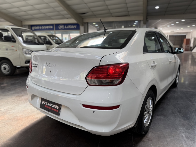 Kia Soluto Lx 1.4l Ac 5mt Full 2023  Usado en Grass & Arueste