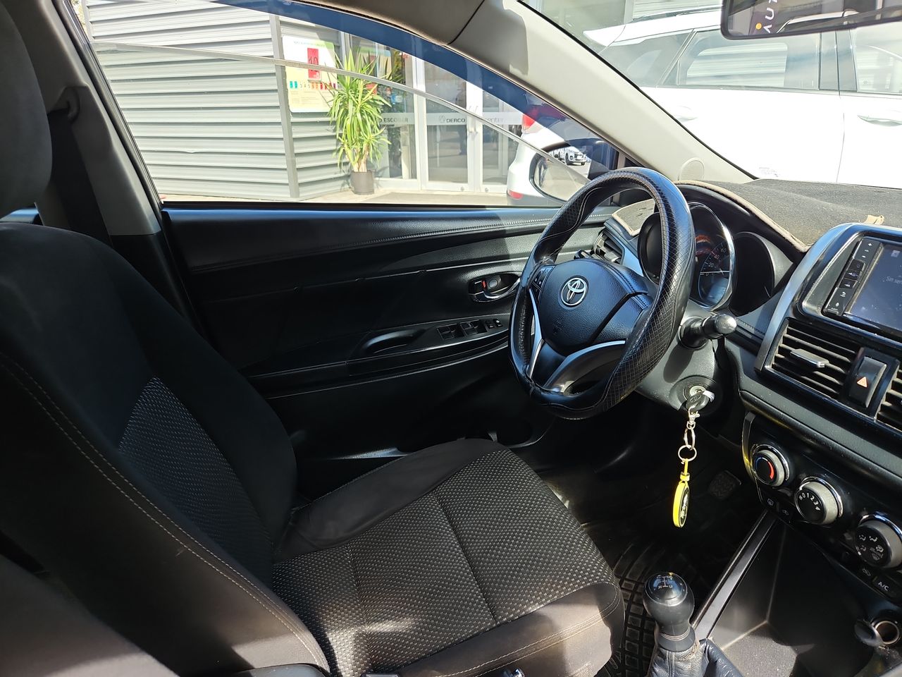 Toyota Yaris Yaris Gli 1.5 2017 Usado en Usados de Primera - Sergio Escobar