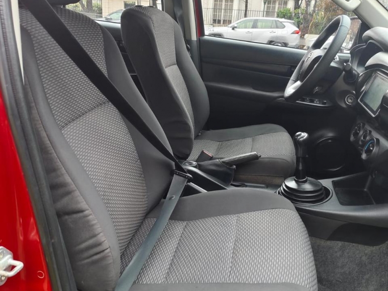 TOYOTA HILUX DX 4X2 2.4 - imagen 13