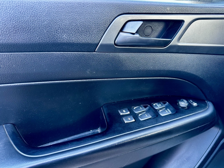 Ssangyong Grand musso Musso Grand 2.2 4x4 Mt Full - Ql712 Mn 2022 Usado en Rosselot Usados