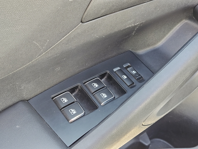 Peugeot Landtrek Landtrek Active Bluehdi 180 4x2 Euro 6b 2024 Usado en Rosselot Usados