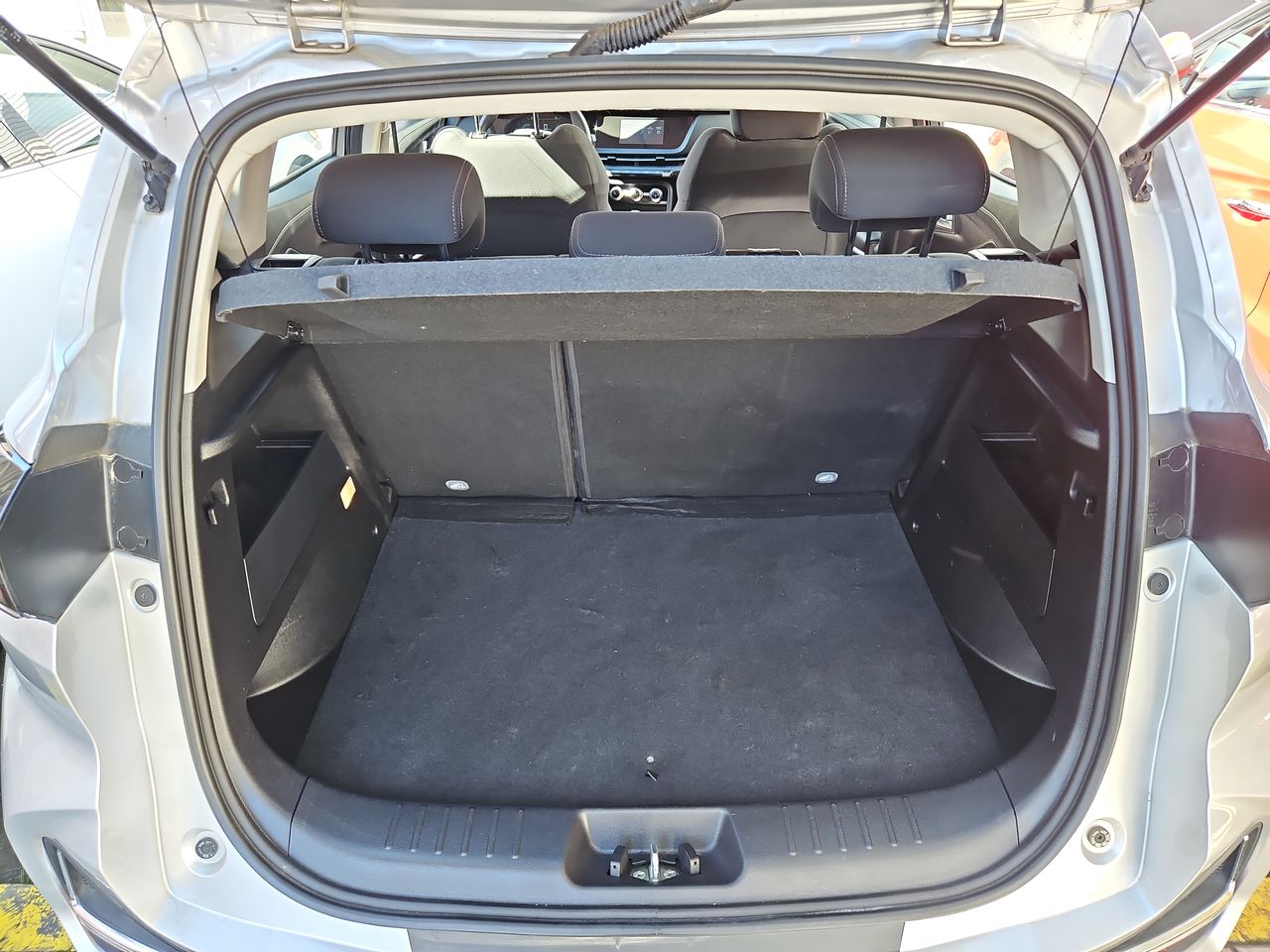 Changan Cs15 Cs15 Hb 4x2 1.5 2022 Usado en Usados de Primera - Sergio Escobar