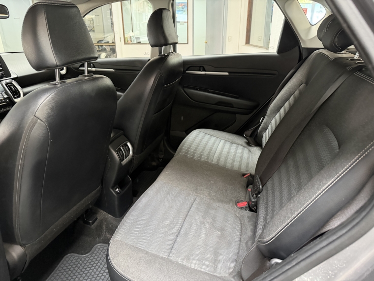Kia Sonet Ex 1.5l 6mt Ac 2022  Usado en Grass & Arueste