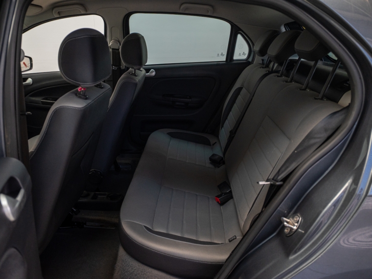 Volkswagen Gol  1.6 Highline Mt 2022 Usado  Usado en Pompeyo
