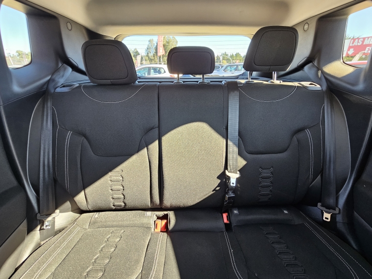 Jeep Renegade Renegade Sport 1.3 Aut 2024 Usado en Rosselot Usados