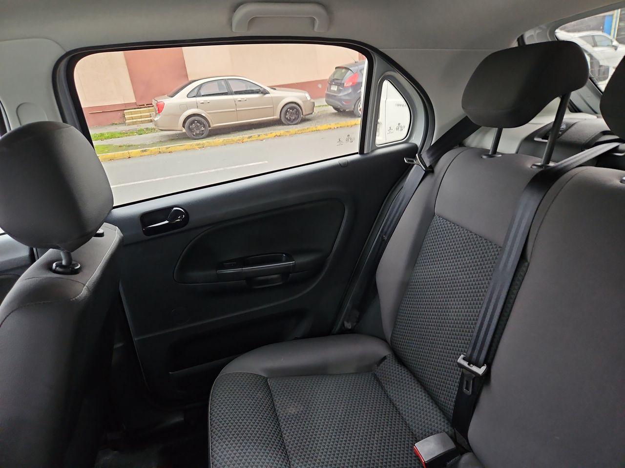 Volkswagen Gol Gol Hb 1.6 2023 Usado en Usados de Primera - Sergio Escobar