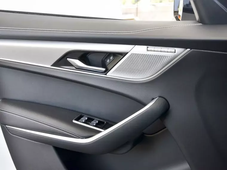 Jaguar F-pace R Dynamic 2024 Usado  Usado en Webautos.cl