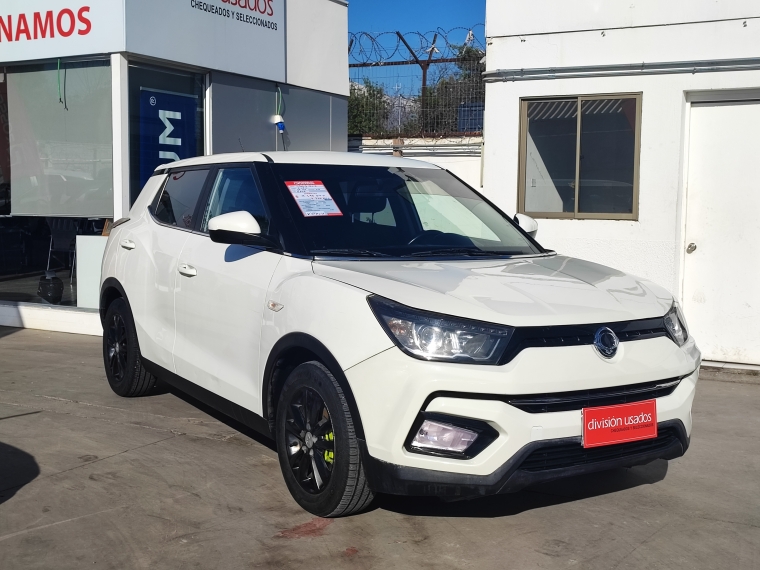 Ssangyong Tivoli Tivoli Gas 4x2 1.6 Mt Tv1011 2019 Usado en Rosselot Usados