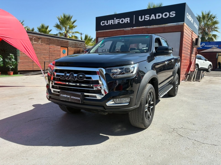 Jac T8 2.0 Comfort Mt 4x2 2023  Usado en Curifor Usados - Promociones