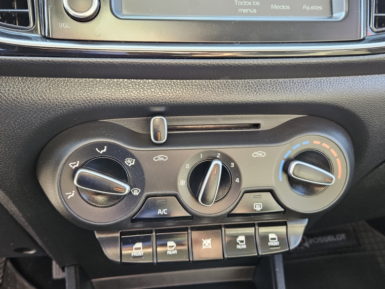 Kia Soluto Soluto Lx 1.4l 5mt Ac - 2165 2022 Usado en Rosselot Usados