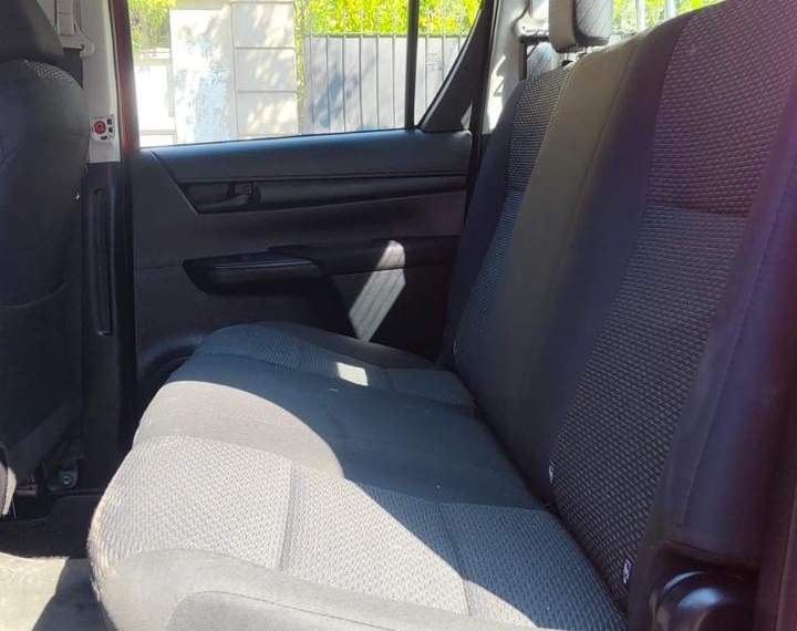 Toyota Hilux Dx 4x4 2.4 2022  Usado en Autos