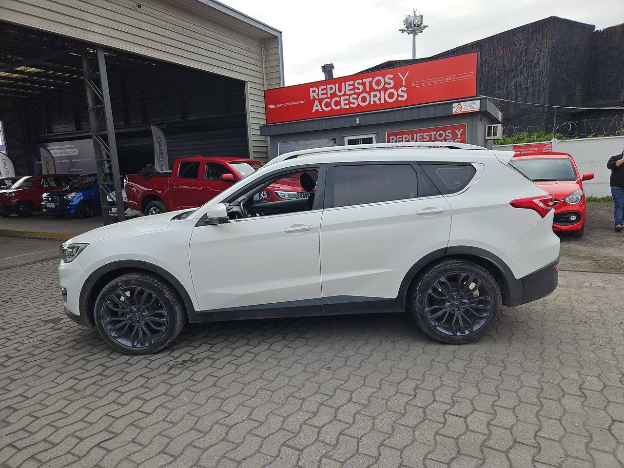 Jetour X70 X70 Gls 1.5 2021 Usado  Usado en Webautos.cl