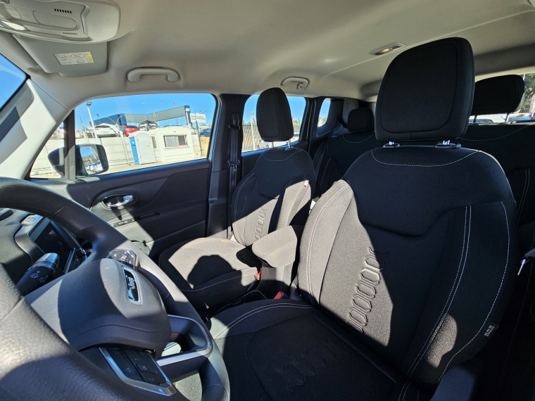 Jeep Renegade Renegade Sport 1.3 Aut 2024 Usado en Rosselot Usados