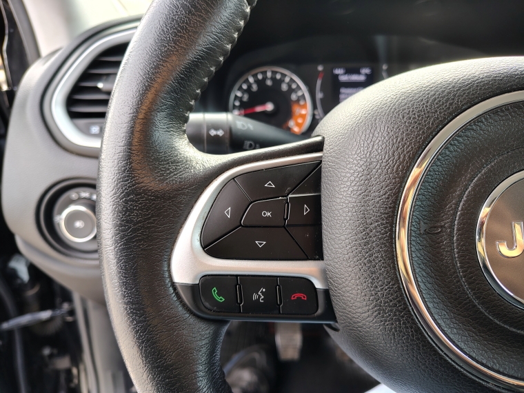 Jeep Renegade Renegade Sport 1.8 2022 Usado en Rosselot Usados