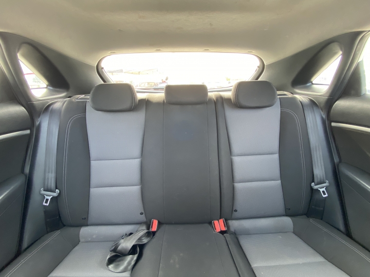 Hyundai I-30 I30 Gd Gls 1.6 2014 Usado en Rosselot Usados