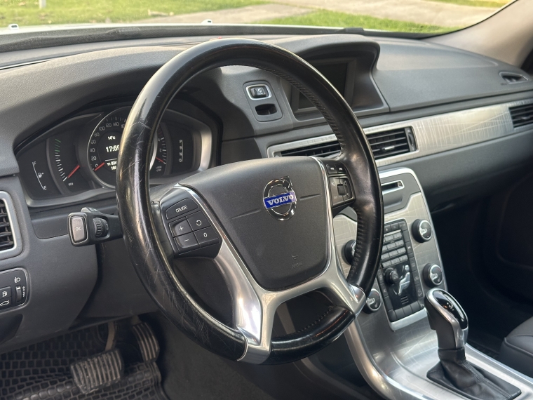 Volvo Xc70 D5 Awd Diesel  2014 Usado en Autoadvice Autos Usados