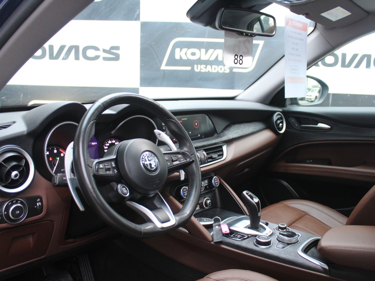 Alfa romeo 146 2.0  Stelvio Super  At  4x4 2022 Usado  Usado en Kovacs Usados