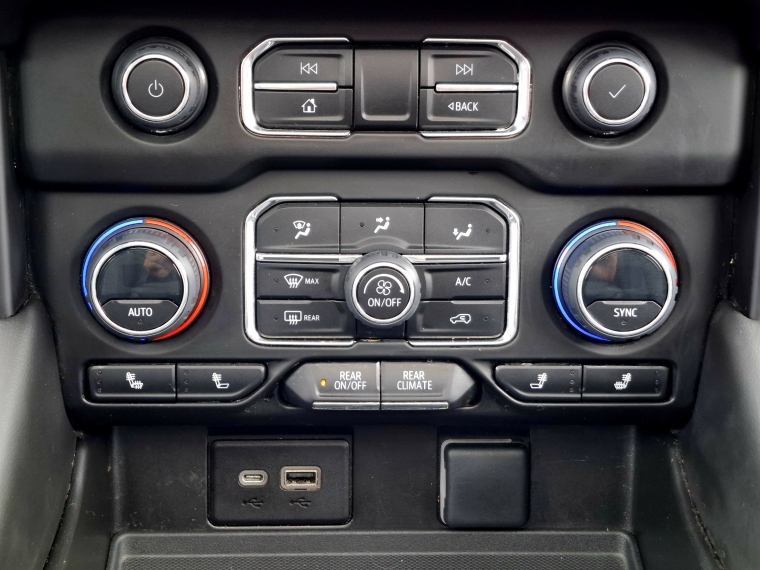 Chevrolet Tahoe Z71 At 4x4 2023 Usado  Usado en Kovacs Usados