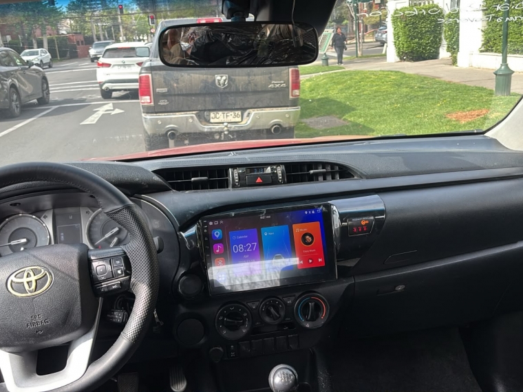 Toyota Hilux Dcab Dx 4X2 2.4Cc — foto 7 de 12