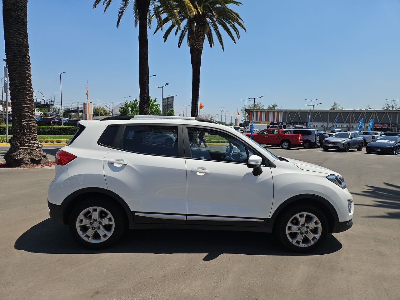 Changan Cs15 Cs15 Hb 1.5 2024 Usado en Usados de Primera - Sergio Escobar