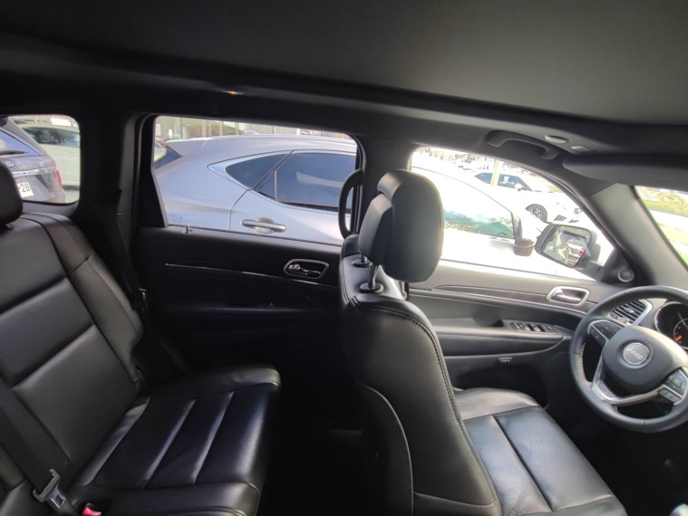 Jeep Grand cherokee 3.0 Limited Td Diesel 4x4 At 5p 2019 Usado  Usado en Webautos.cl