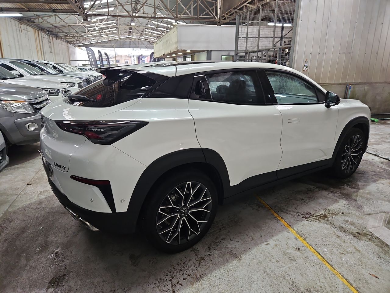 Changan Uni-t Uni T Turbo 1.5 Aut 2024 Usado en Usados de Primera - Sergio Escobar