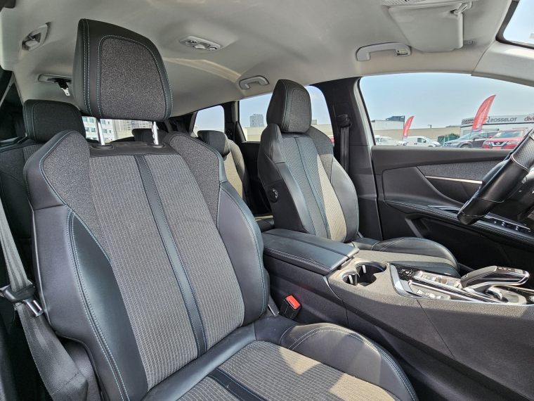 Peugeot 5008 5008 Allure Thp 165 Eat6 1.6 2021 Usado en Rosselot Usados