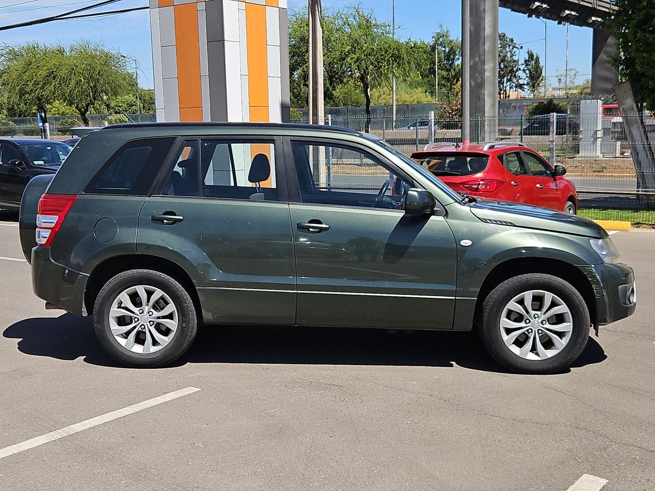 Suzuki Grand nomade Grand Nomade 4x4 2.4 2017 Usado en Usados de Primera - Sergio Escobar