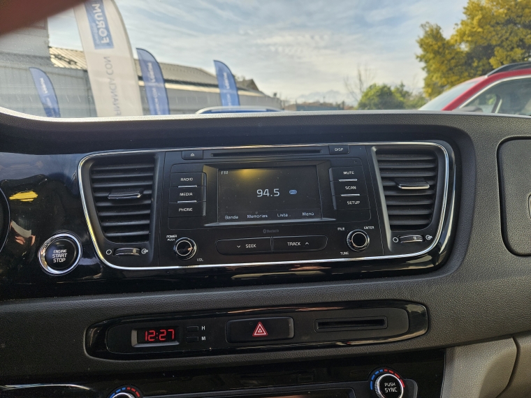 Kia Grand carnival Grand Carnival Ex 3.3 Gsl 6at - 1781 2019 Usado en Rosselot Usados
