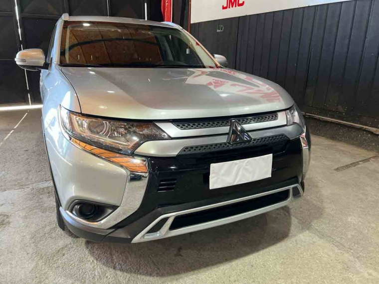 Mitsubishi Outlander 2.0 2023 Usado  Usado en Webautos.cl