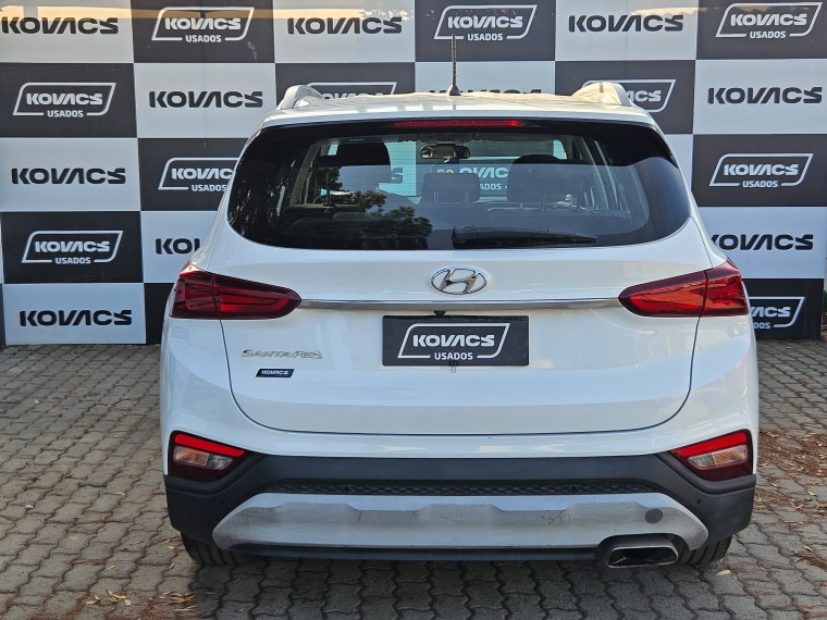 Hyundai Santa fe 2.4  Tm Plus Mt 2020 Usado  Usado en Kovacs Usados