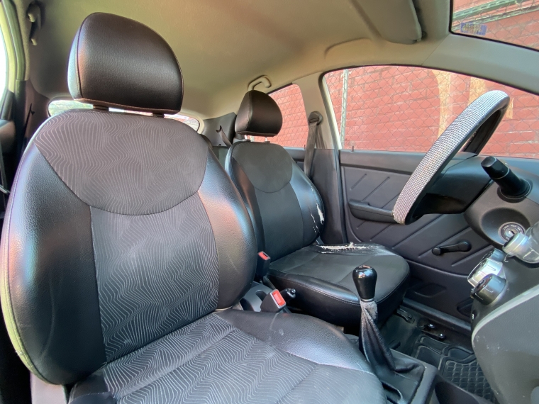 Hyundai Eon Eon Ha Gls 800cc 2016 Usado en Rosselot Usados