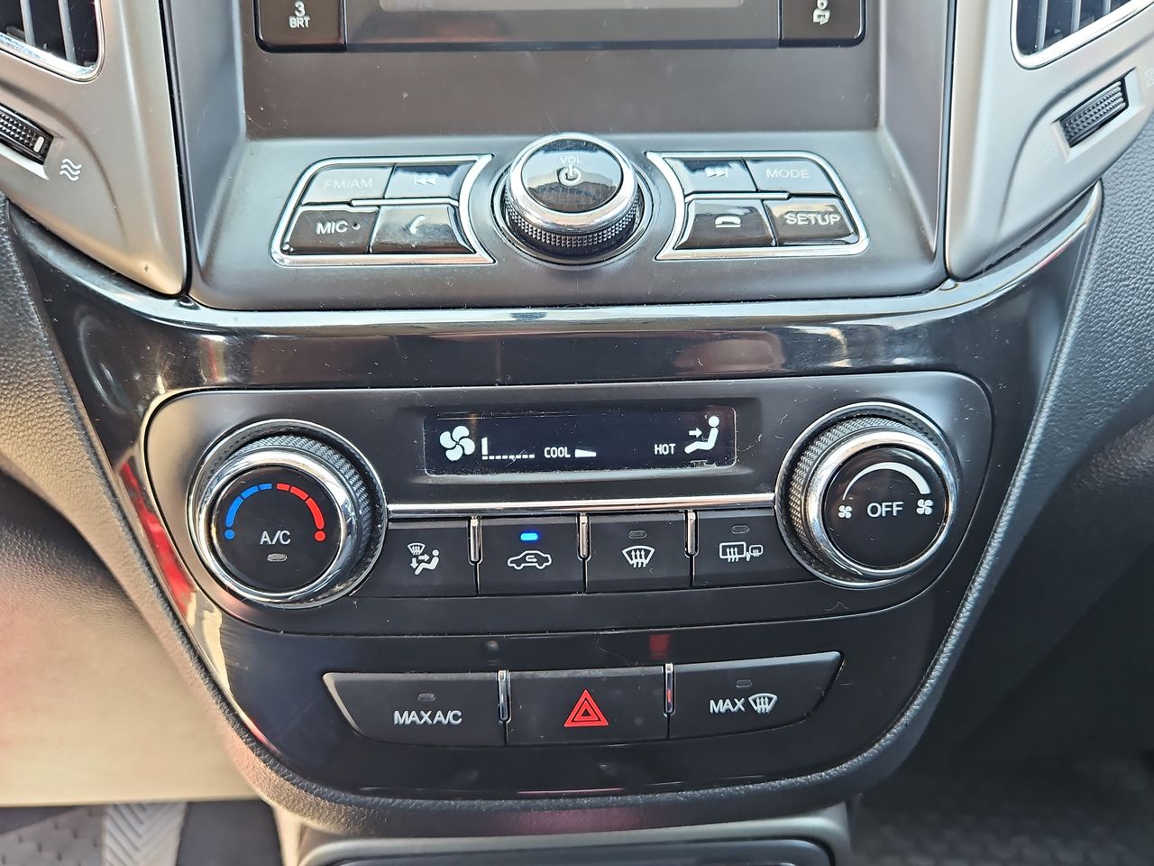 Changan Cs15 Cs15 Hatch Back 4x2 1.5 2023 Usado en Usados de Primera - Sergio Escobar