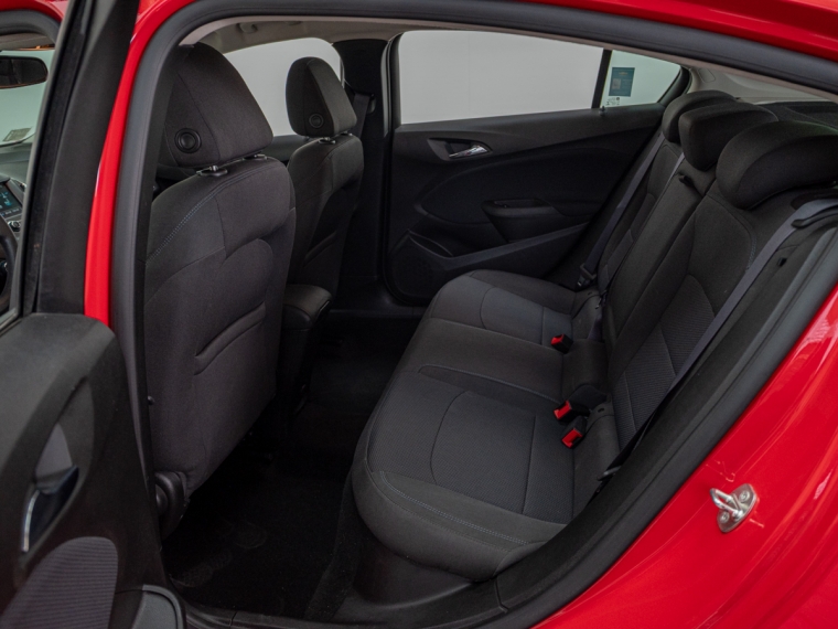 Chevrolet Cruze Lt Hb 1.4 2018 Usado  Usado en Webautos.cl