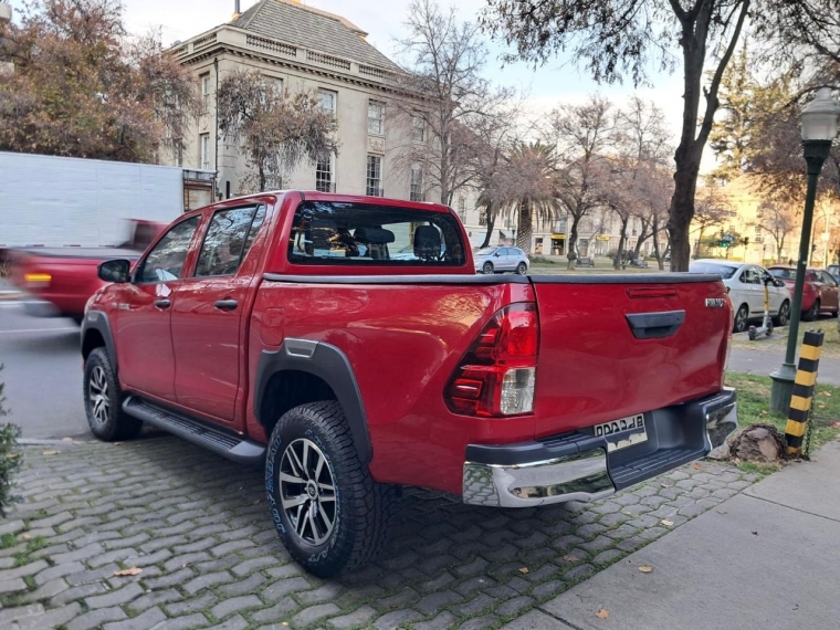TOYOTA HILUX DX 4X2 2.4 - imagen 3