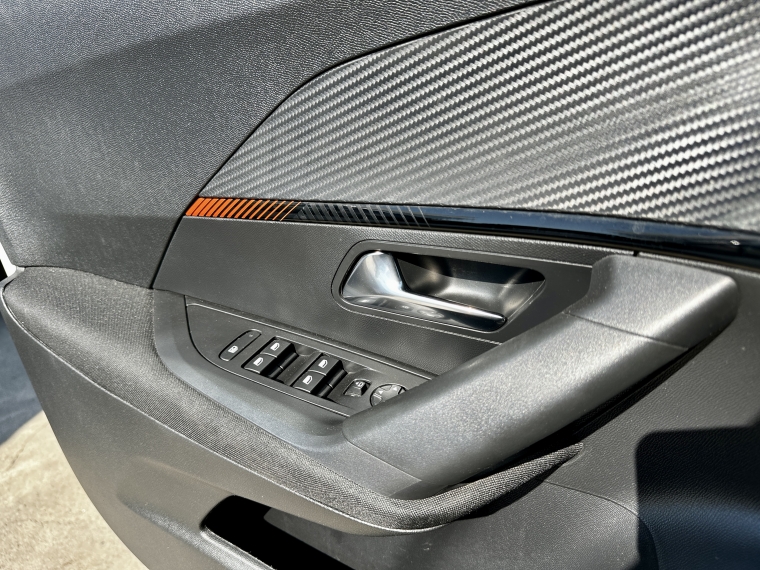Peugeot 2008 2008 Puretech 130 4x2 1.2 2023 Usado en Rosselot Usados