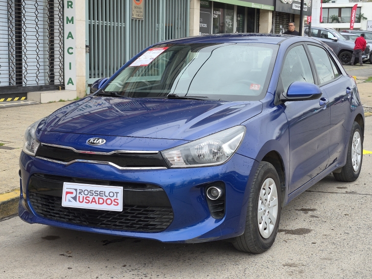 KIA Rio5
