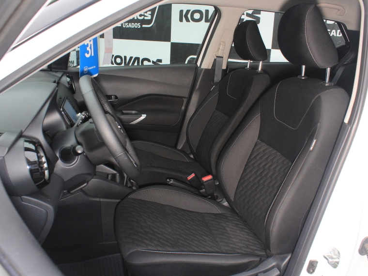 Nissan Kicks 1.6   Advance Play Mt 2025 Usado  Usado en Kovacs Usados