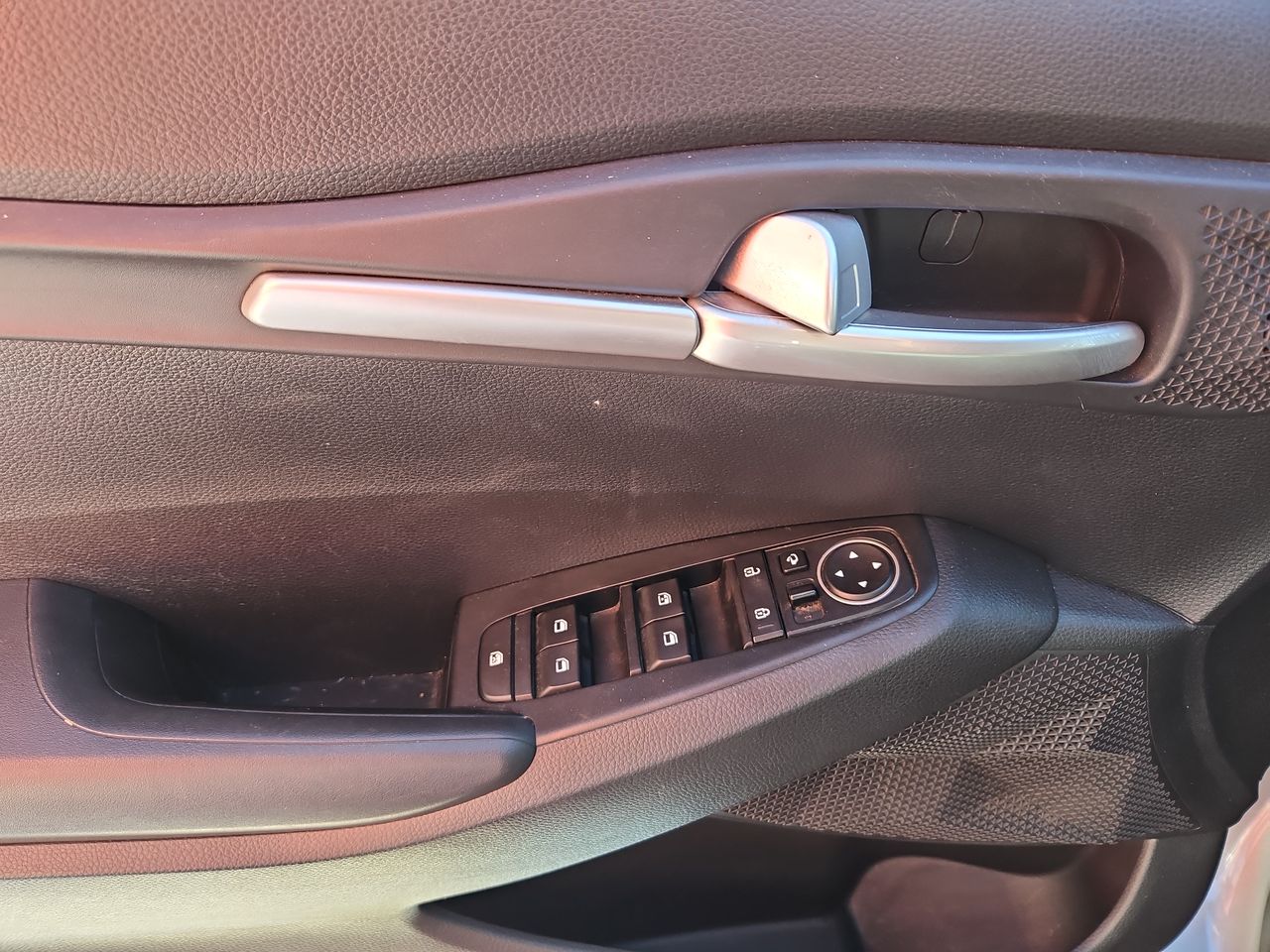 Kia Seltos Seltos Mpi 6mt 1.6 2023 Usado en Usados de Primera - Sergio Escobar