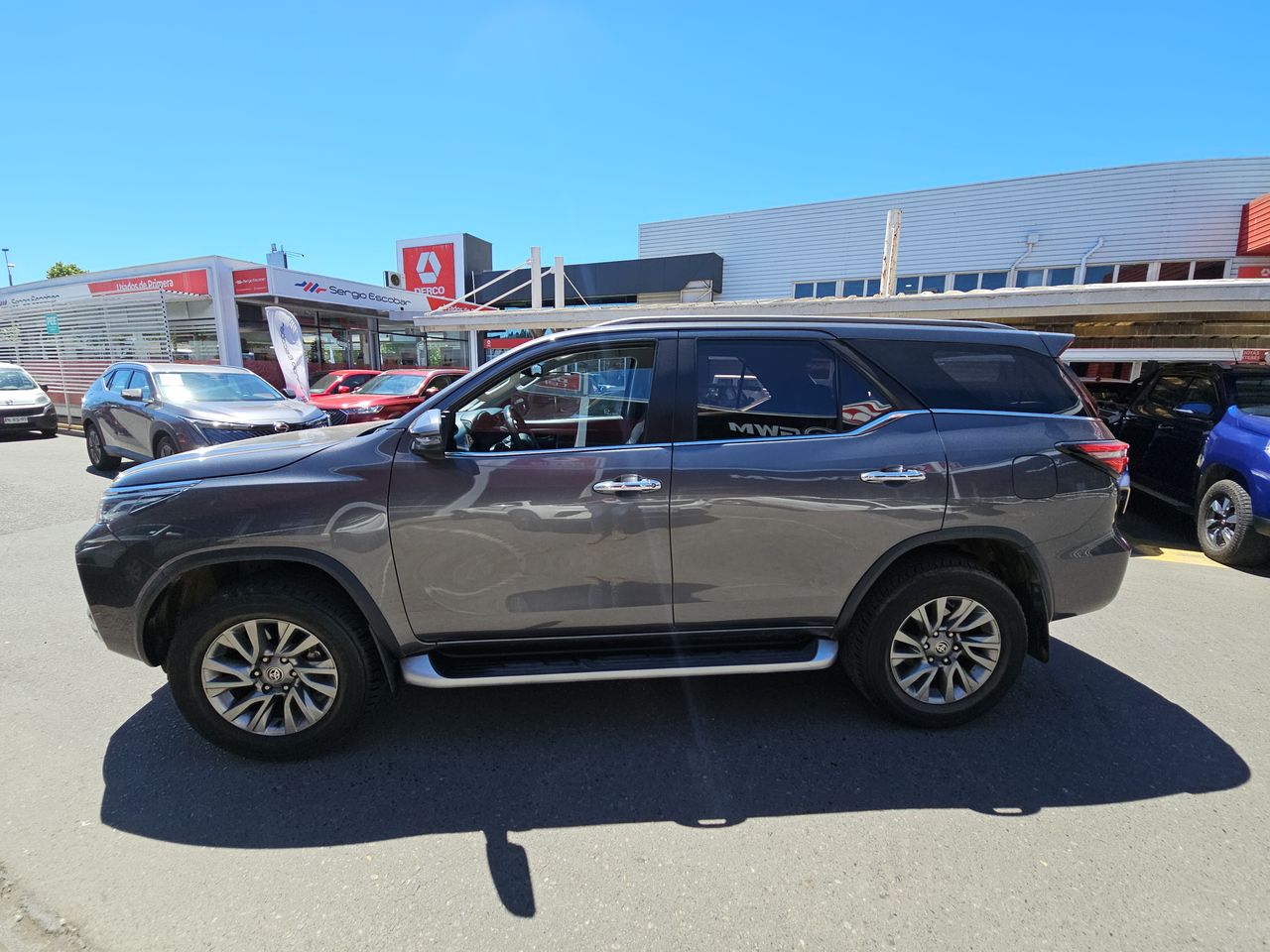 Toyota Fortuner New Fortuner Srx 2.7 2023 Usado en Usados de Primera - Sergio Escobar