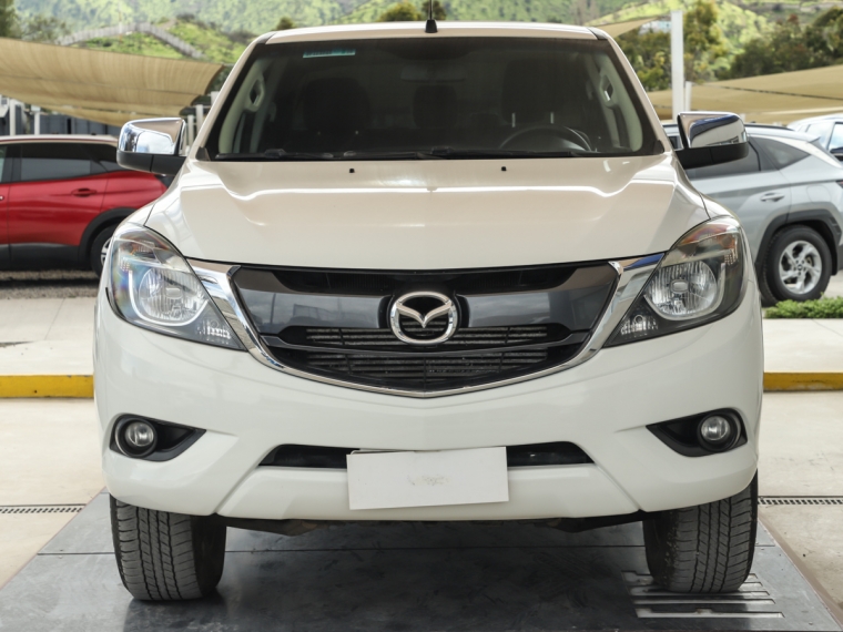 Mazda Bt-50 New Bt 50 Dcab Sdx 4x4 2.2 Mt 2018  Usado en Guillermo Morales Usados