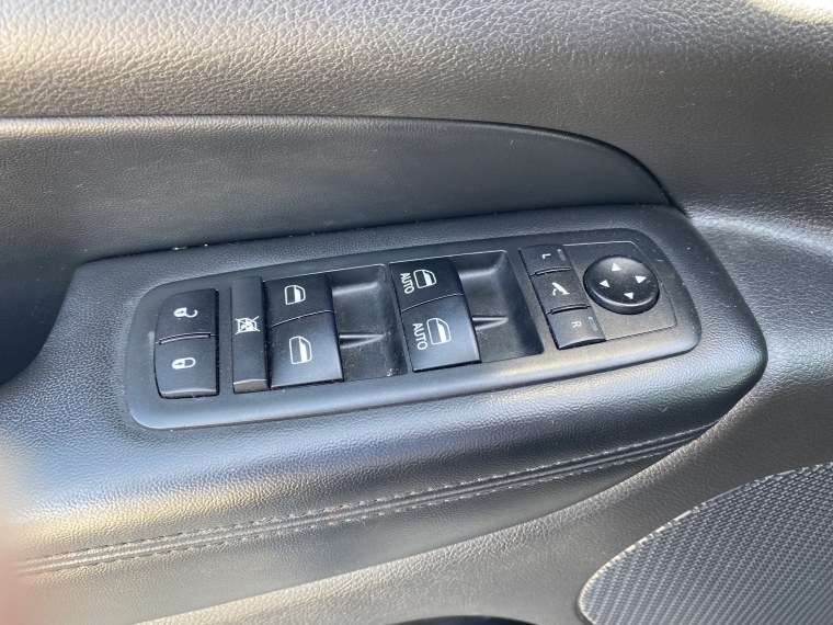 Jeep Grand cherokee laredo Grand Cherokee Laredo 3.6 2019 Usado en Rosselot Usados