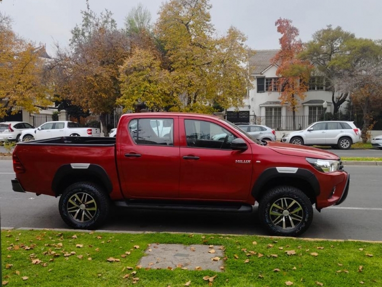 TOYOTA HILUX DX 4X2  2.4 - imagen 5