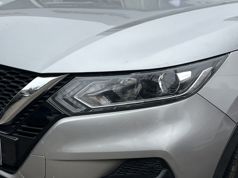 Nissan Qashqai Qashqai 1.6 6mt 4x2 2021 Usado en Rosselot Usados