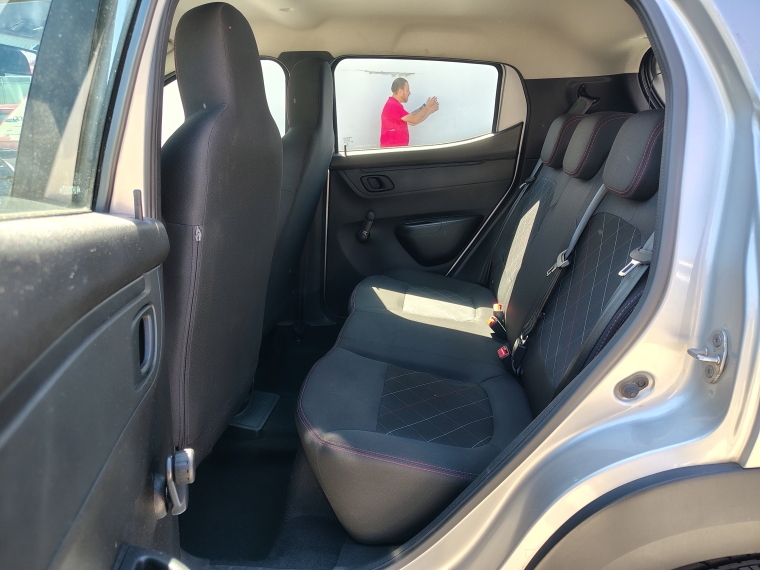 Renault Kwid Kwid Hb Mt 1.0 2023 Usado en Rosselot Usados