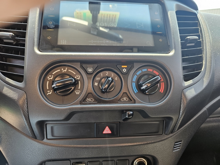 Mitsubishi L200 L200 D/c 2.4 Katana Crt 4x4 Special Pack 2023 Usado en Rosselot Usados