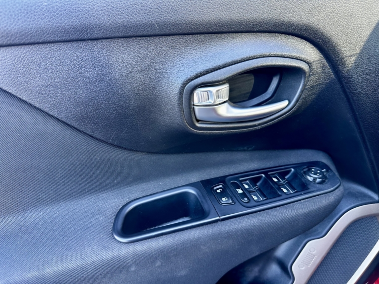 Jeep Renegade Renegade 1.8 Aut 2018 Usado en Rosselot Usados