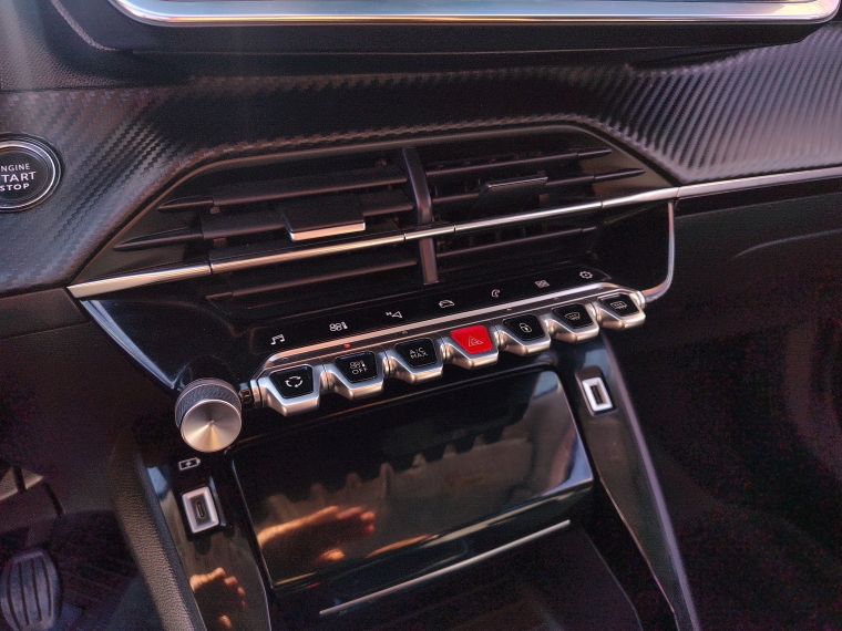 Peugeot 2008 2008 Puretech 130 1.2 2022 Usado en Rosselot Usados