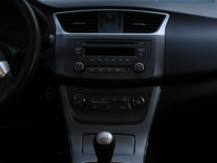 Nissan Sentra Sentra  1.8 Sense Mt 2015 Usado  Usado en Kovacs Usados
