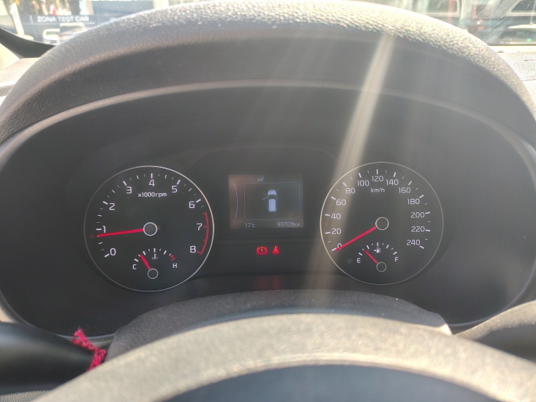 Kia Sportage Sportage Lx 2.0l Gsl 6mt 2wd 4x2 - 1798 2017 Usado en Rosselot Usados